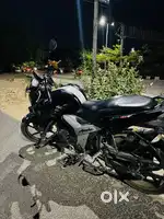TVS Apache 160 4V dual disk brake