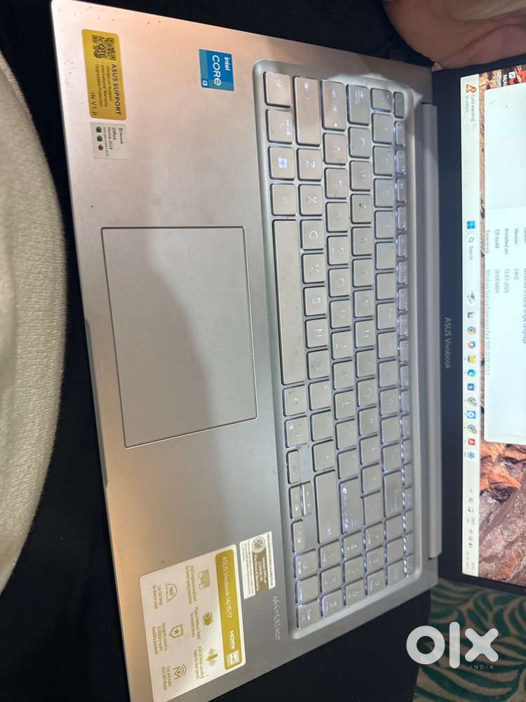 Laptop i3 13 gen asus vivobook