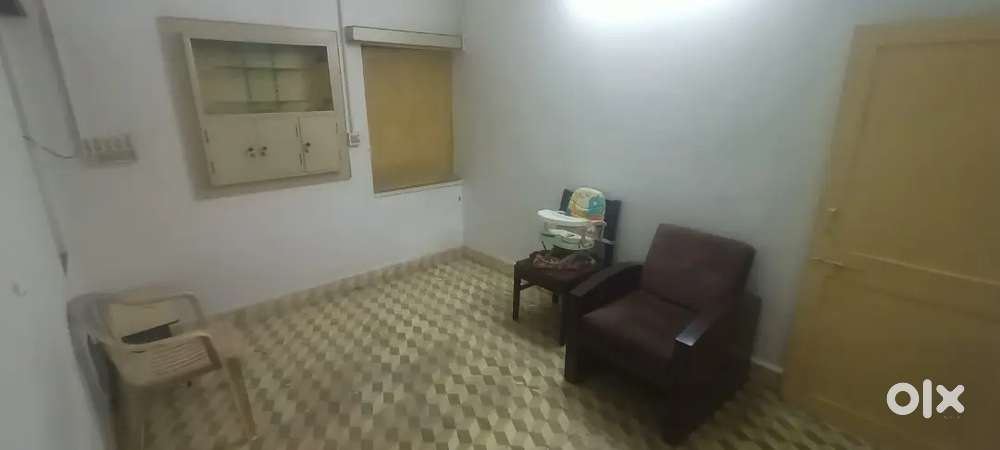 1 BHK Semi Furnished house/flat on Rent at Subhanpura Vadodara