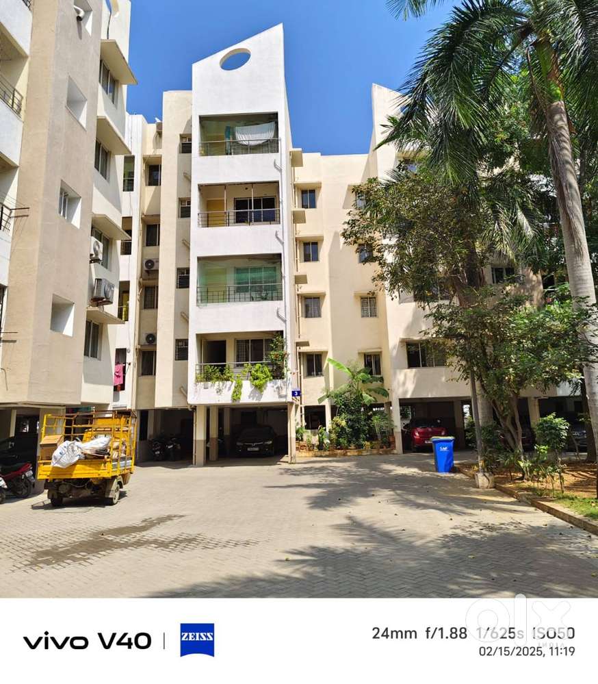 VANAGARAM 3BHK SKY CITY FLAT