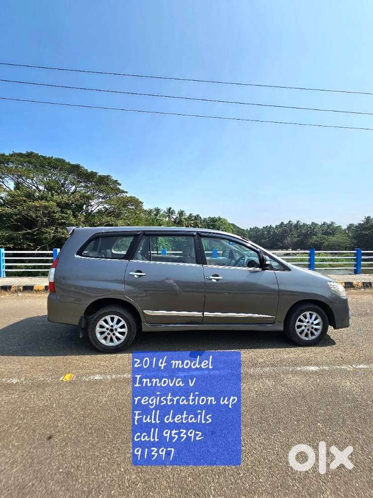 Toyota Innova 2.5 V 8 STR, 2014, Diesel