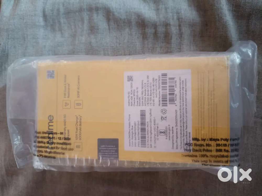 6 gb and 128gb new price 12999 selling price 12000