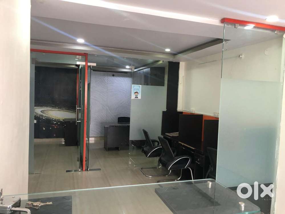 Fully furnished office space available for rent in Gomti nagar