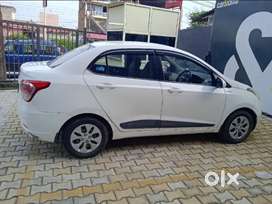 Hyundai Xcent 2014 SX Top Petrol 81000 km only