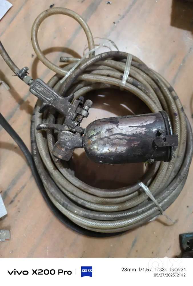 Colour Gun with pipe