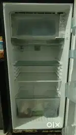 रेफ्रिजरेटर फ्रिज