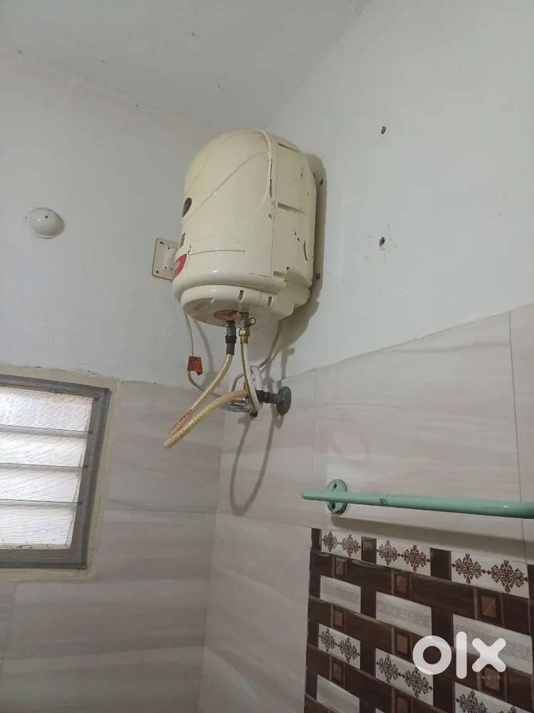 V-guard geyser 10 litre capacity