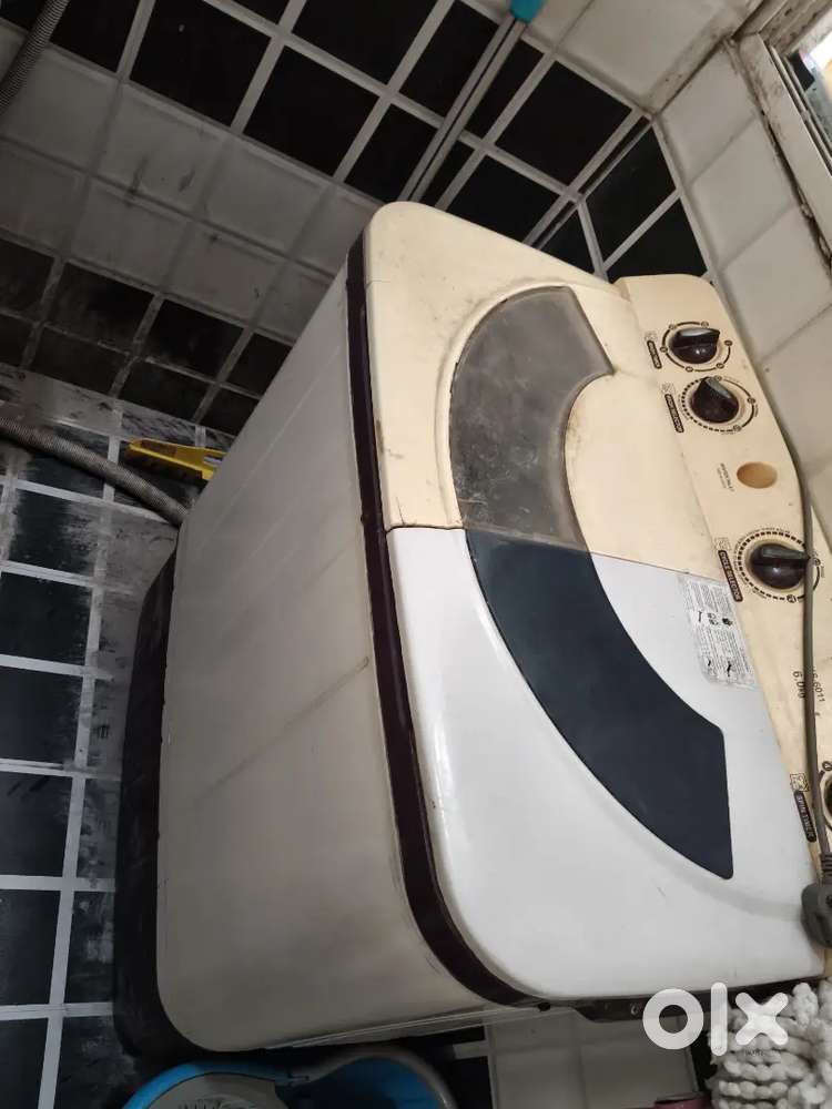 Videocon Semi Automatic washing machine