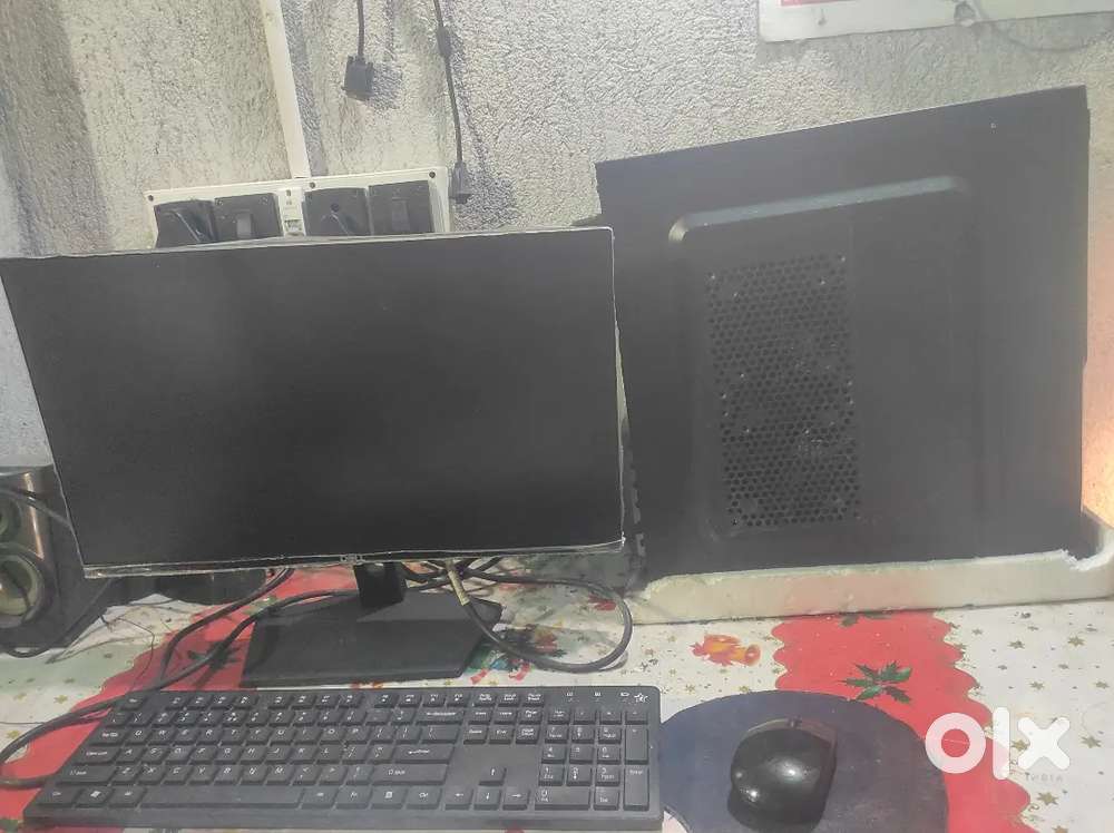 Computer (dell Monitor, frontech CPU, Flipkart Wearless Keyboard,Mouse