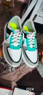 Nike shoes (size -7 big) Fresh