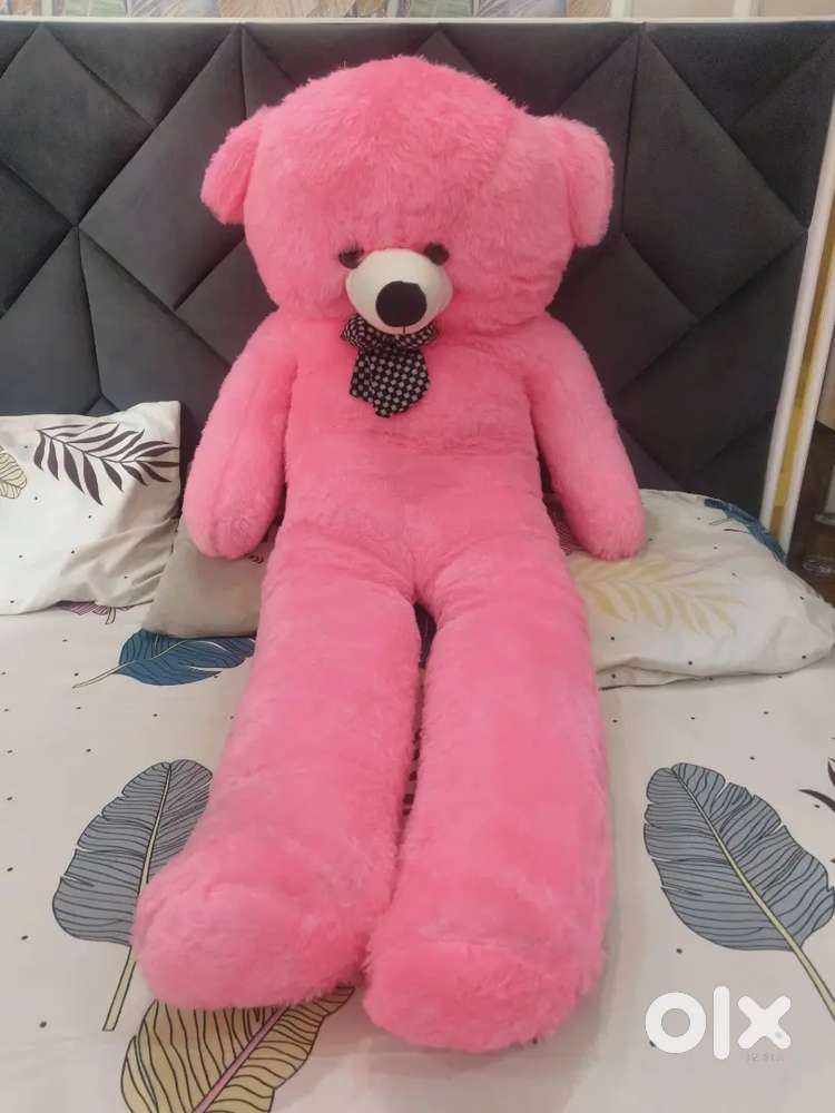Giant 5ft Teddy bear Pink colour
