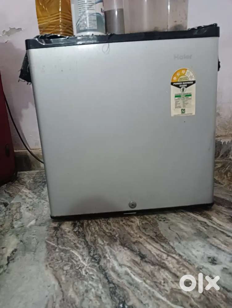 Single door Haier refrigerator(50 litre)