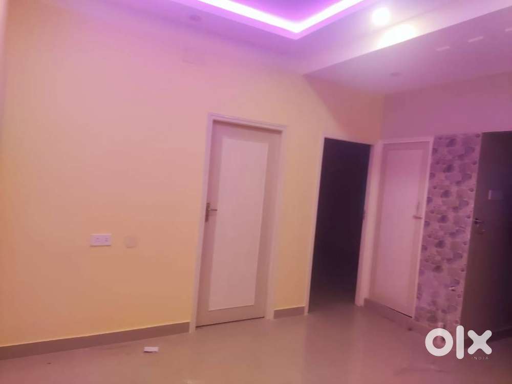 700 meters from Masterda Surya sen Metro station