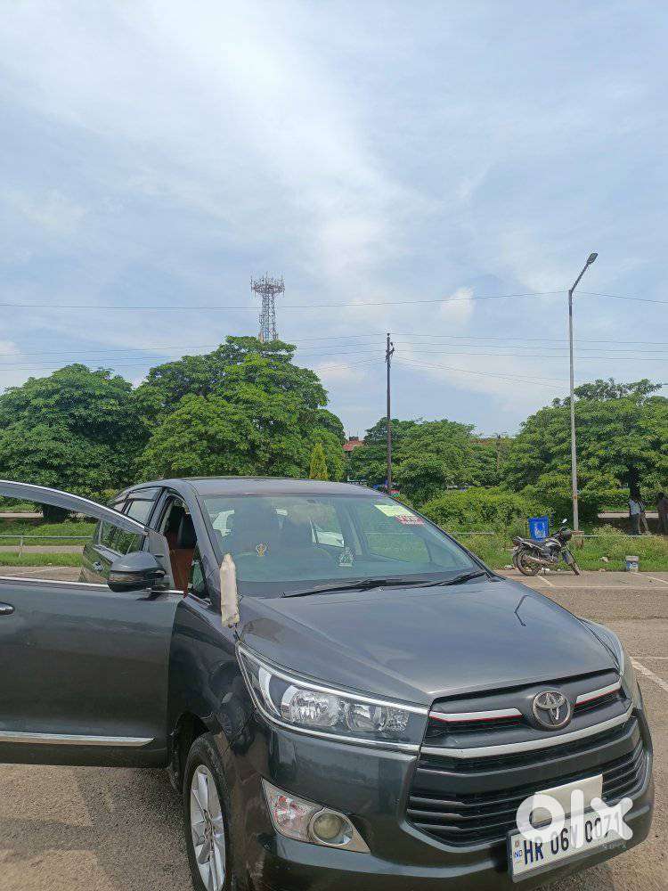 Toyota Innova Crysta, 2018