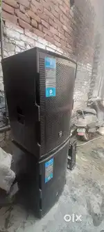 2 Speakers