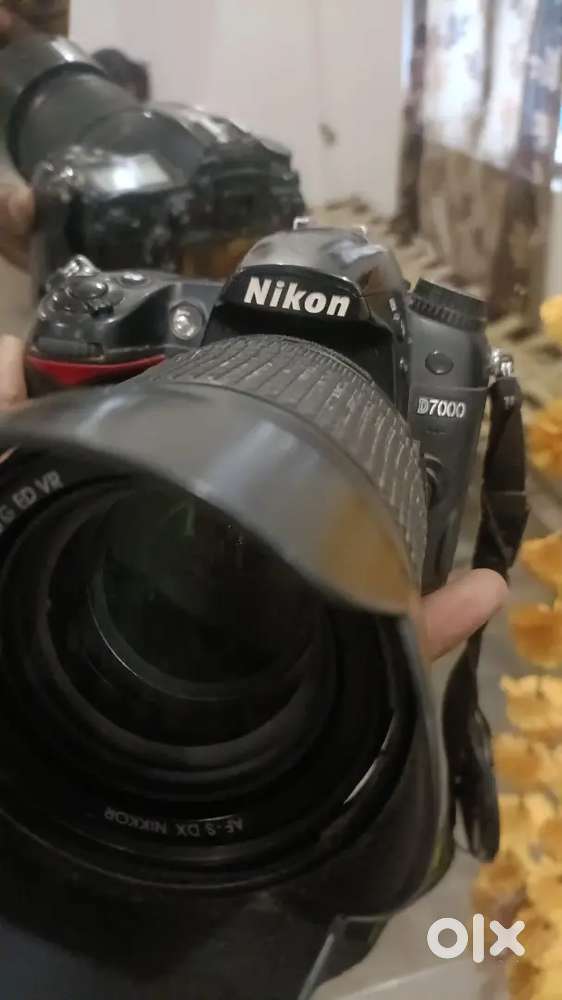 Nikon d7000 best condition low price