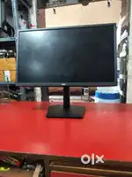 24 inch dell led monitor perfect working and new looking condition