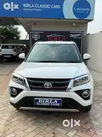 Toyota Urban Cruiser, 2020, Petrol