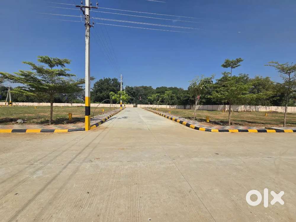 Mumbai Highway facing Geted Community Venture DTCP Rera Finel Approval