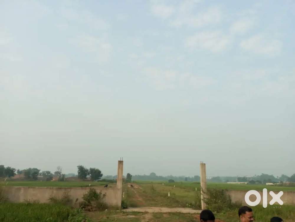 Bihta IIT ke pass investment plot .