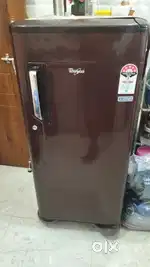 Whirlpool fridge 5 star 175 litre in good working