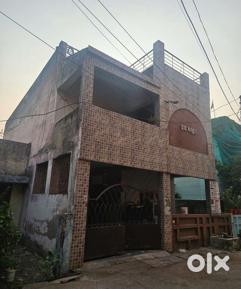 Only family & job workers