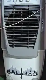 USHA COOLER STRIKER 100