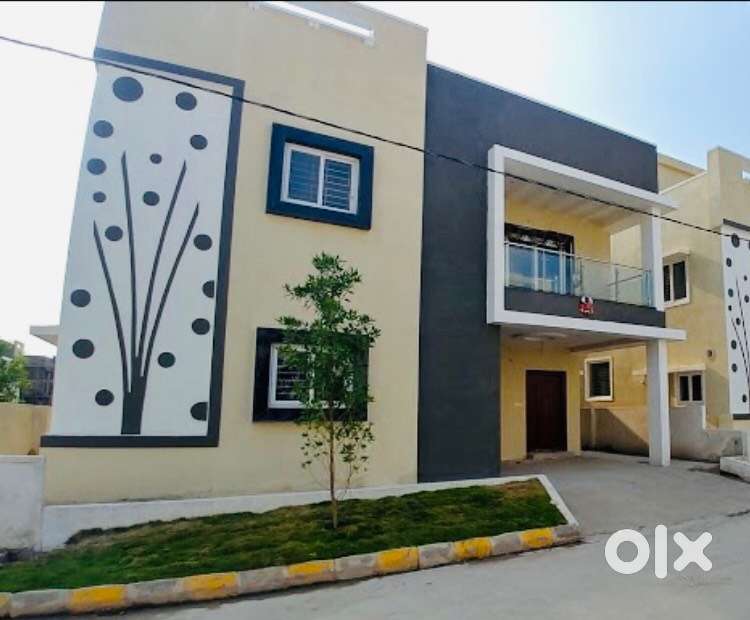 SEMI FURNISHED VILLA IN SECURED GATED COMMUNITY