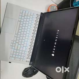 Alienware gaming laptop 17 inch