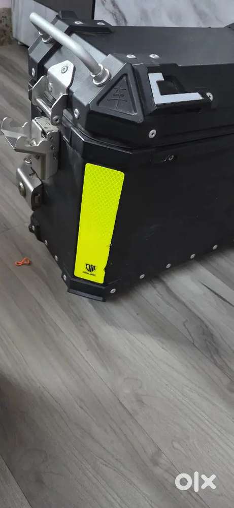 I want to sell my trk 502x panniers