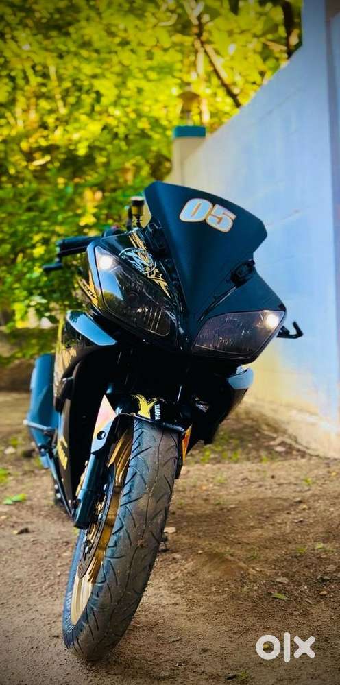 R15 V2 special edition