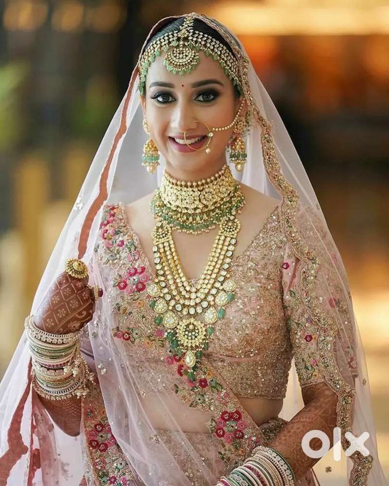 Girls ki need for makeup