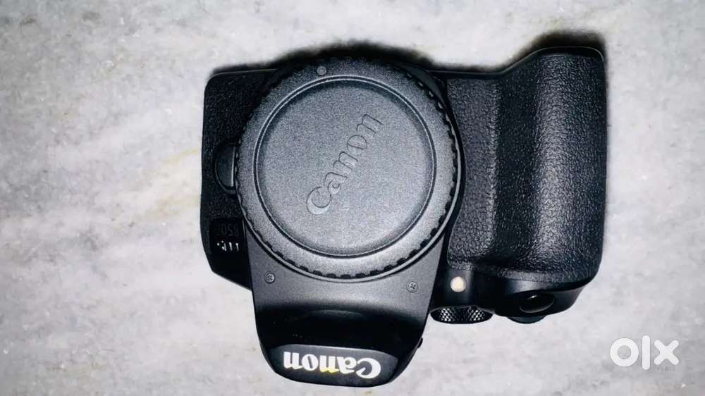 Canon 850d for sale less used