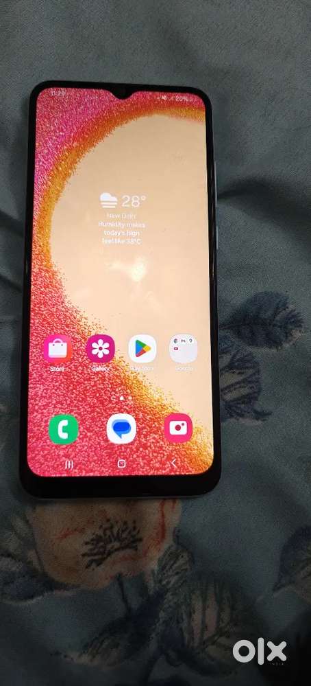 Samsung a04e 4gb 128 gb in good condition and nokia 5 2 phone
