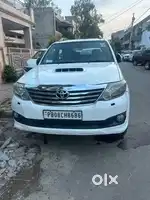 Toyota Fortuner 2011-2016 4x4 MT, 2013, Diesel