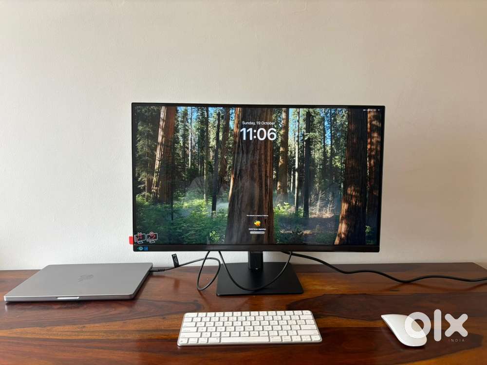 Samsung 27” 4k ViewFinity S8 monitor