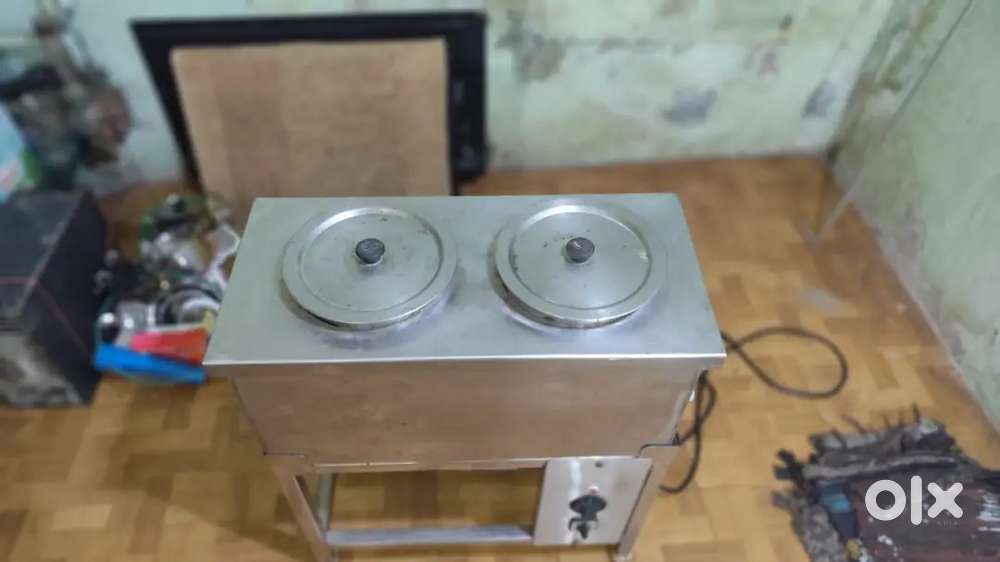Electric milk boiler and coffee maker