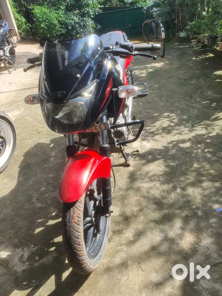 Bajaj pulsar 180