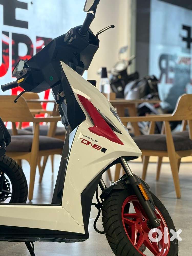 Sales Advisor– SimpleONE (Simple ENERGY Electric Scooter) Showroom