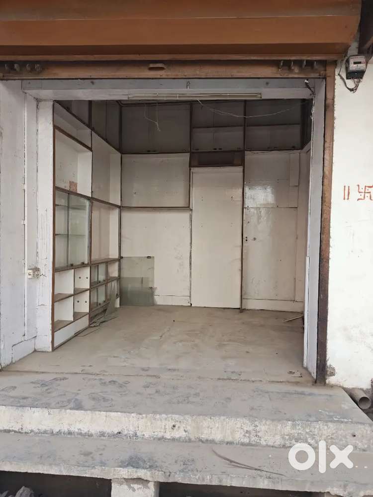 Shop for Rent in DD Puram