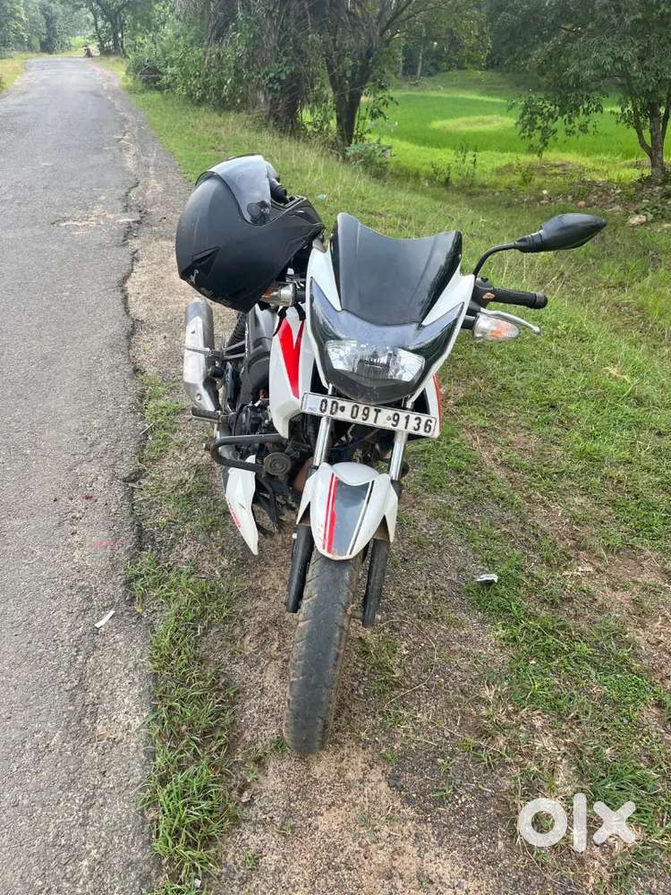 Tvs Apache RTR 160 for Sell. Well maintained bike
