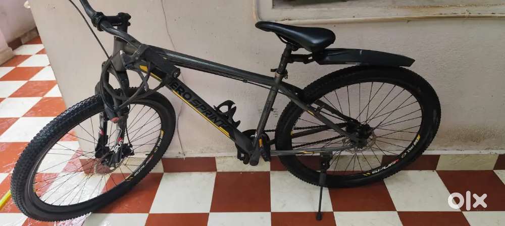 Hero sprint bicycle