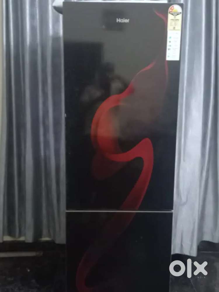 Haier fridge 5star with good conditions double door up down