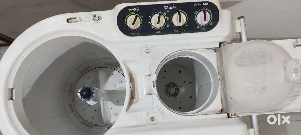 Whirlpool Washing Machine in good working condition. Used for 5 years