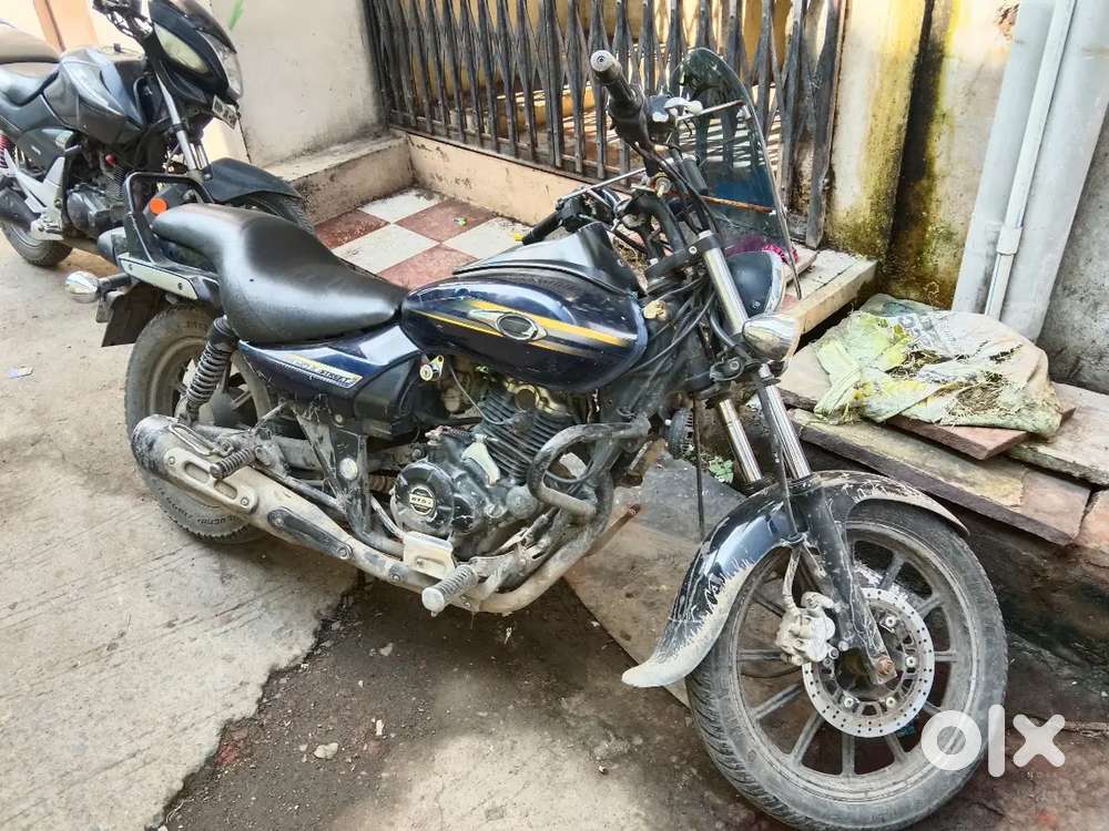 2016 bajaj