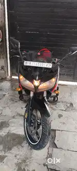 Yamaha fazer good condition kick self start model 2013