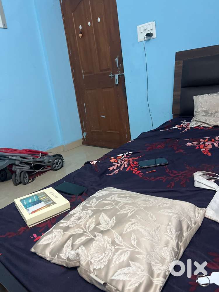 Fully freddom room h