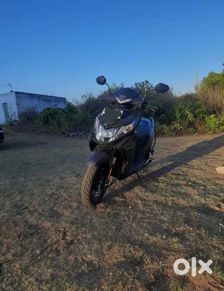 My scooty like nice road okay in dio 110 nice wow ok your sold go