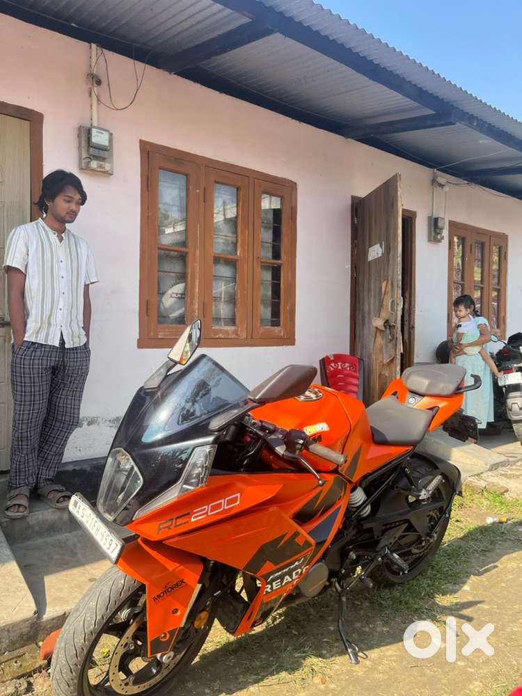 DUKE RC 200 (Brand New Condition)