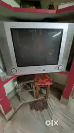 Samsung box tv  with dual speaker